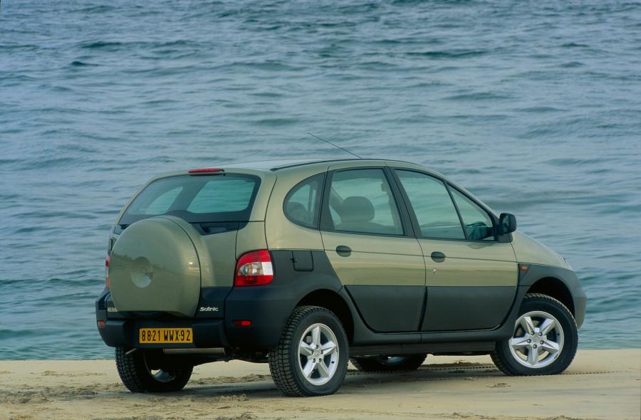  Renault Scenic RX4 2000 года  (фото 55 из 66)